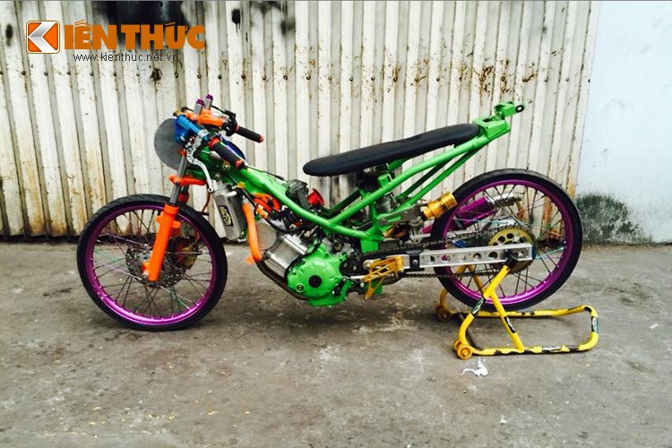 Dan choi Sai thanh do Yamaha Exciter Drag 